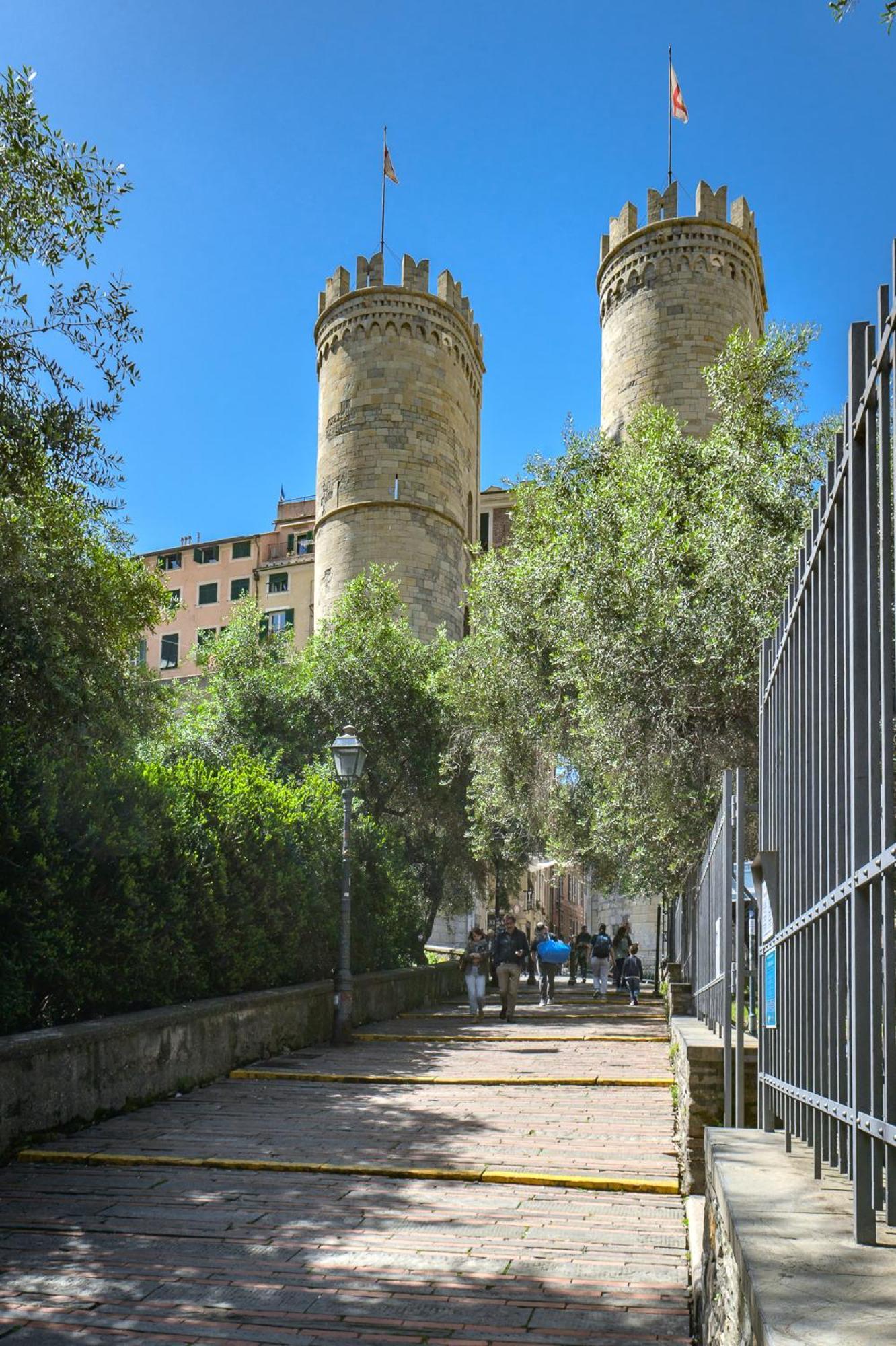Dalle Torri Di Porta Soprana - Genovainrelax Eksteriør billede